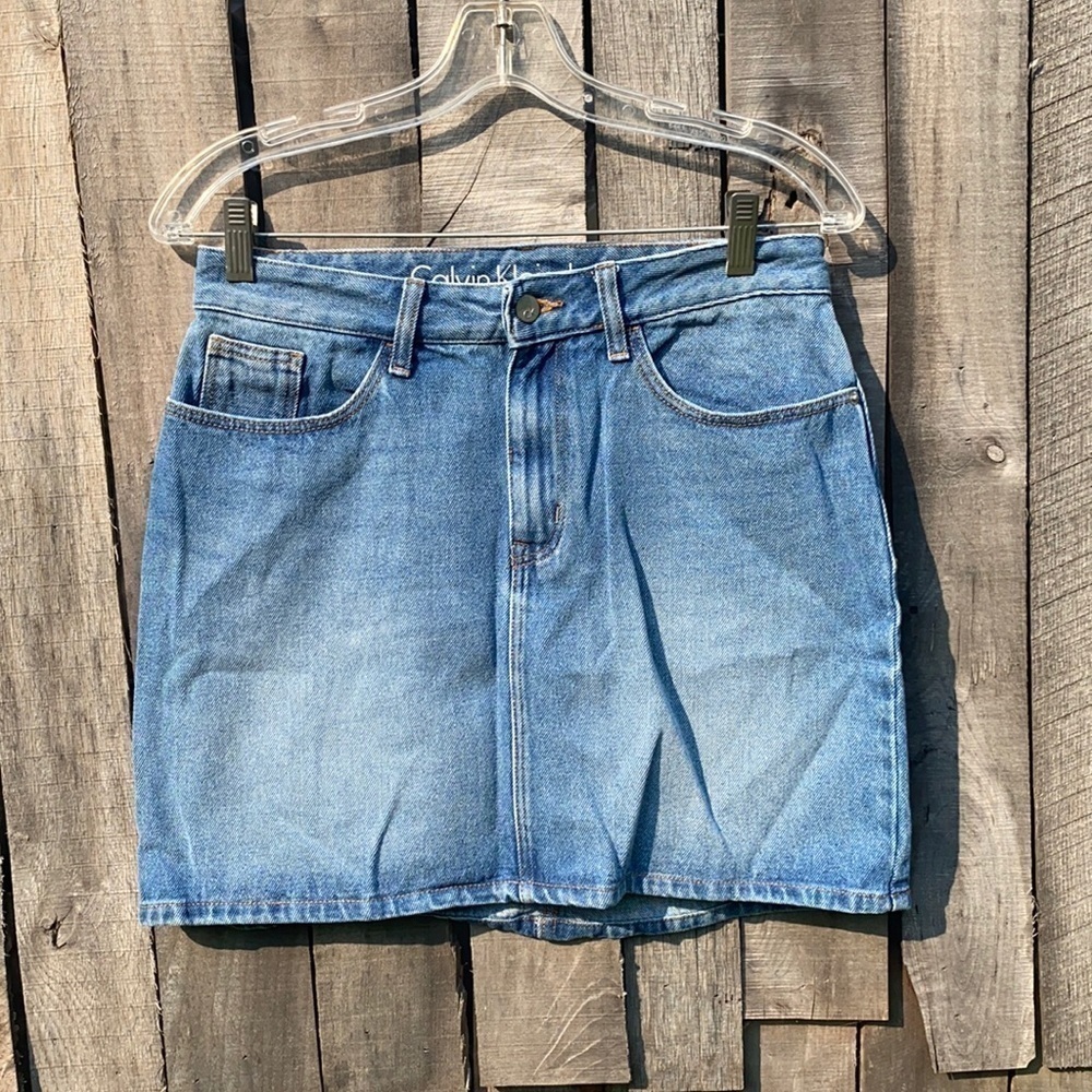 𝅺calvin Klein Jean Co. Denim Mini Skirt size 8